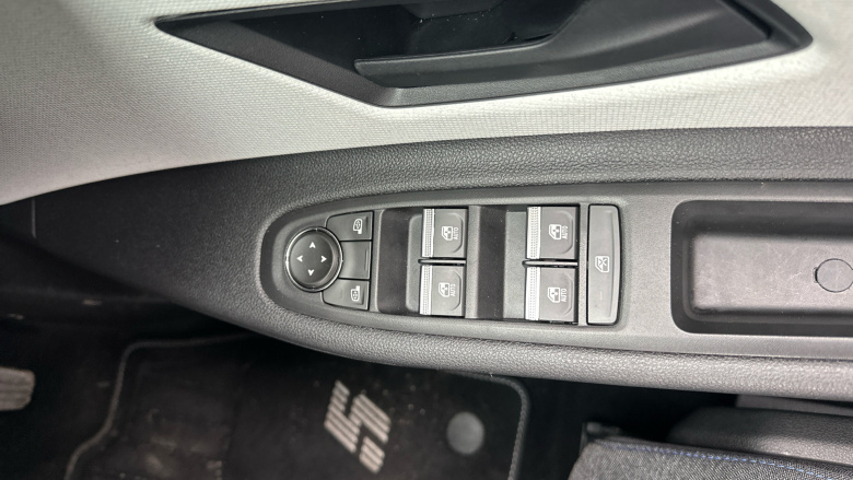 Renault 5 90kW Evolution Urban Range 40kWh 5dr Auto Electric Hatchback